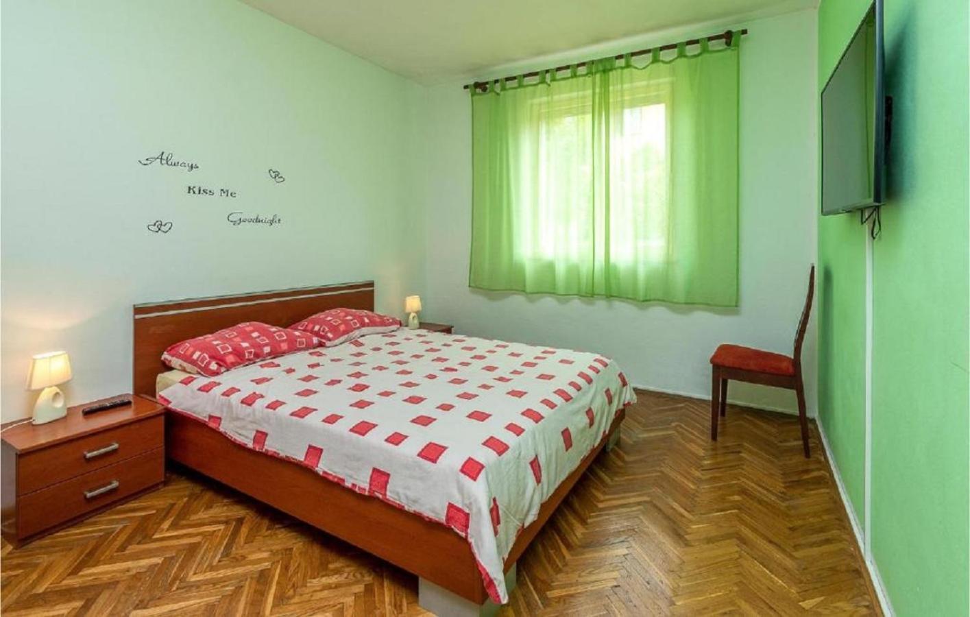 Apartman Ema 4+2 Koromacno Exterior photo